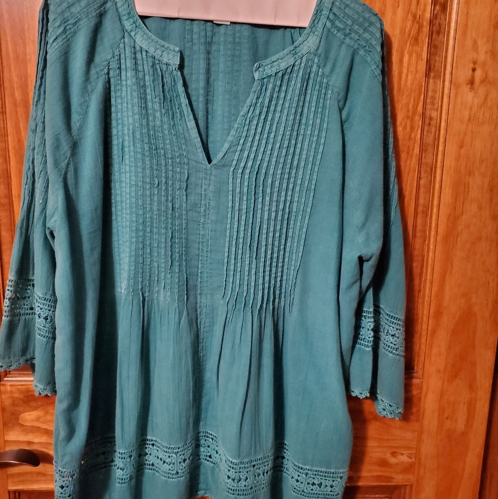 Women,s Yvette beach top